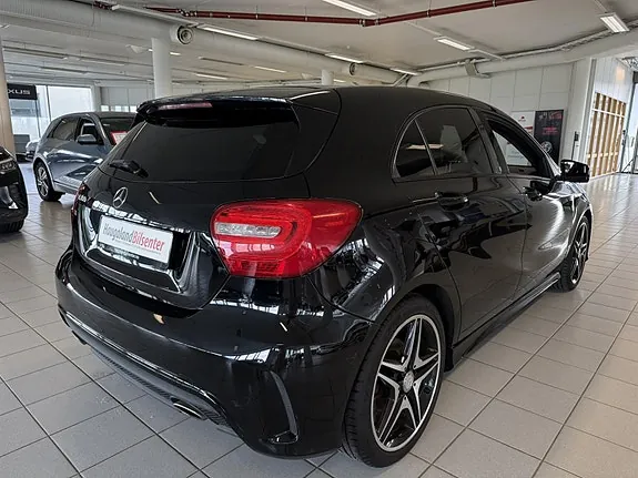 Mercedes-Benz A180 2014 photo 5