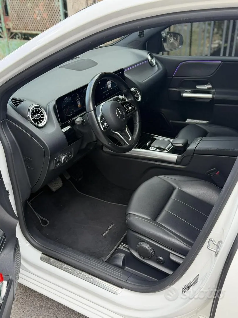 Mercedes-Benz B-Class 2019 photo 4