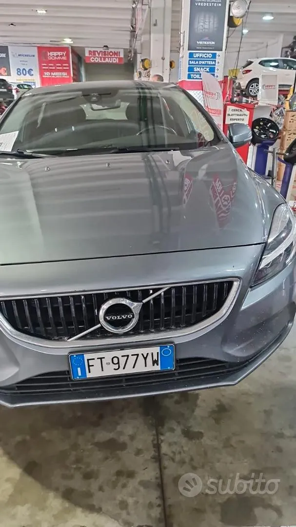 Volvo V40