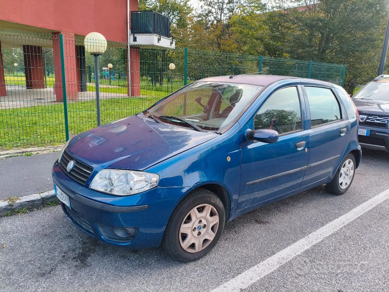 Fiat Punto 2004 photo 2