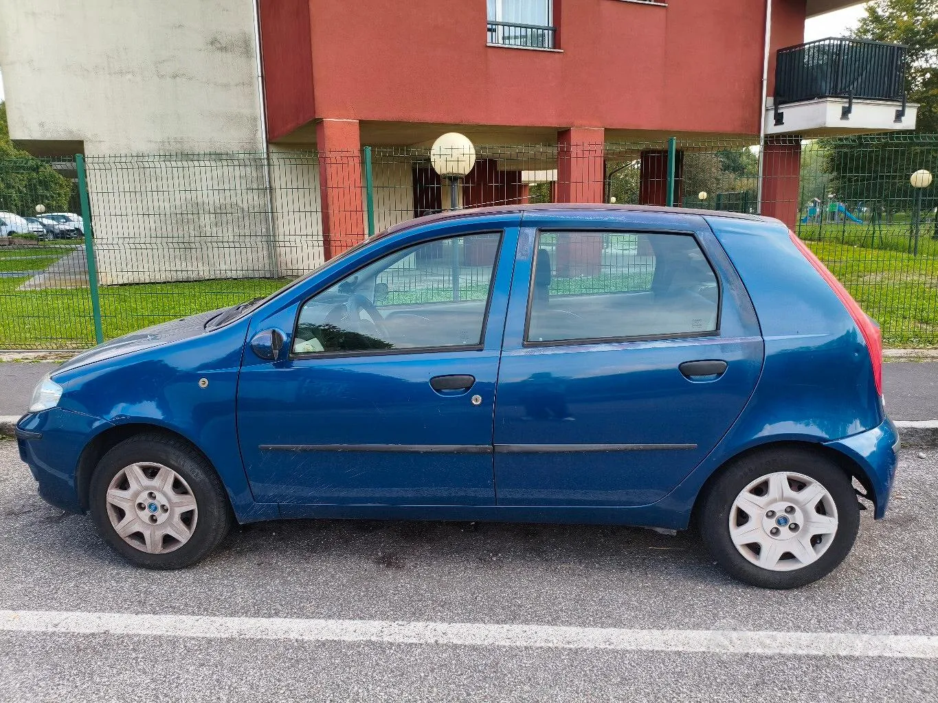 Fiat Punto 2004 photo 3