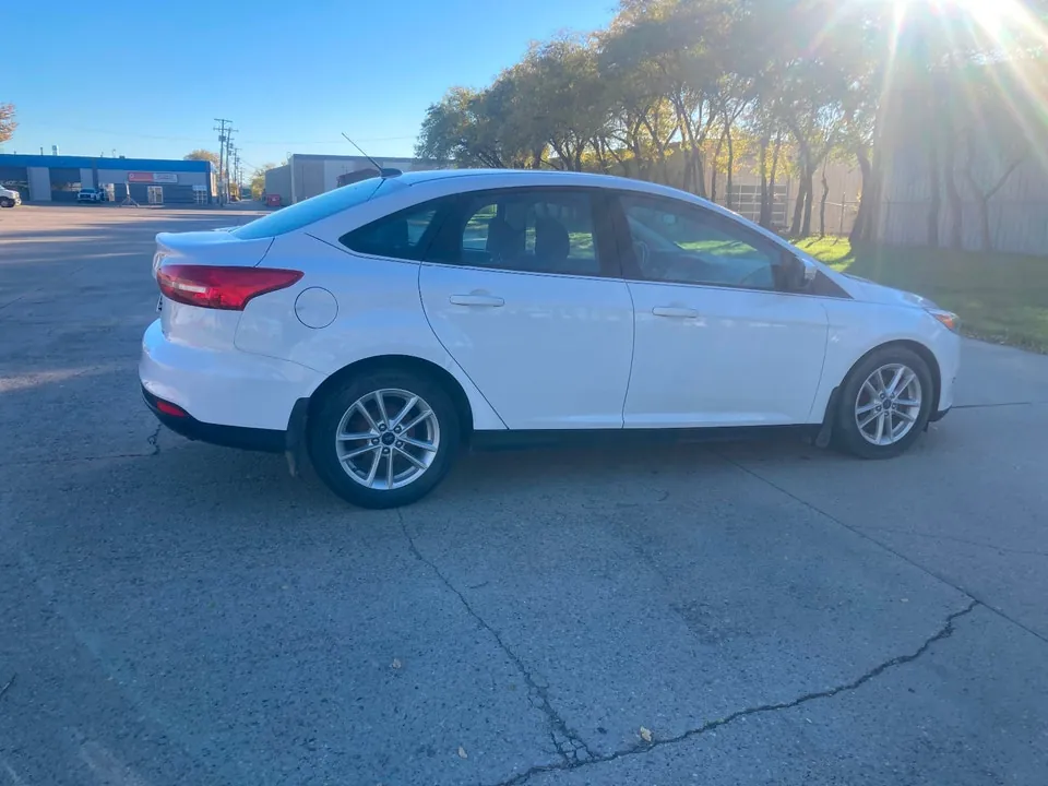 Ford Focus 2017 photo 4