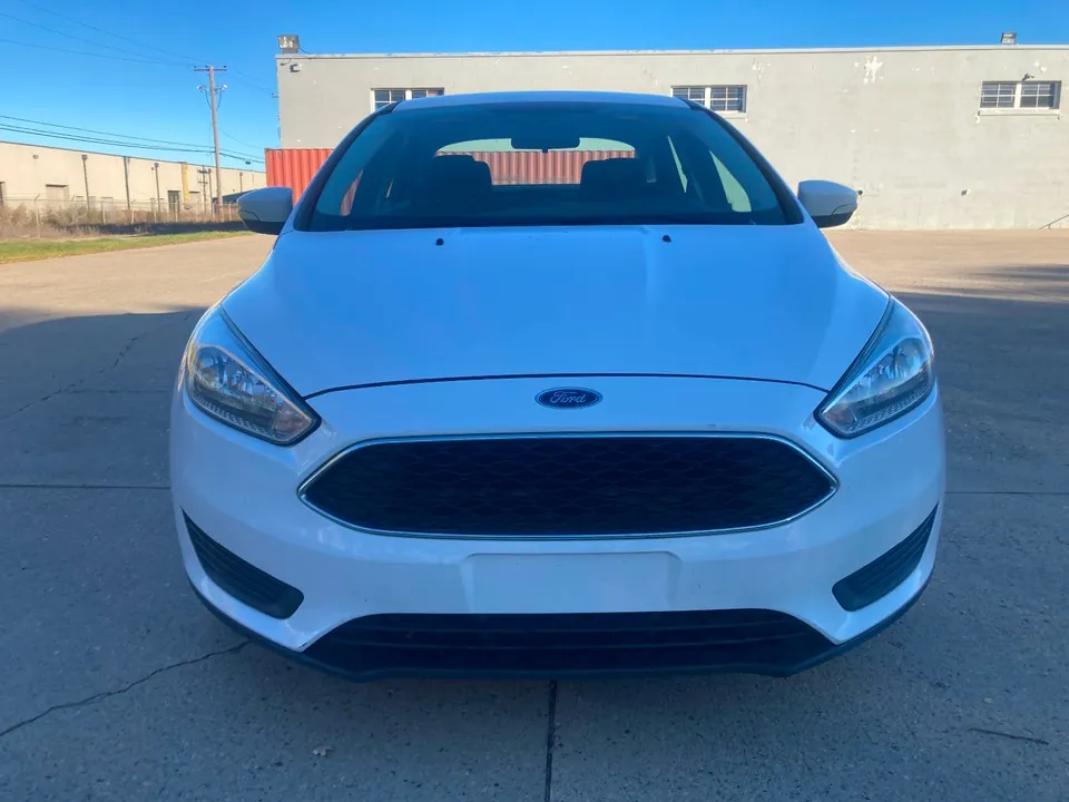 Ford Focus 2017 photo 2
