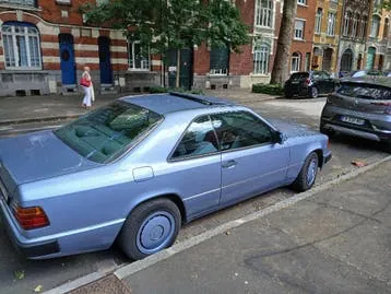 Mercedes-Benz Série 200