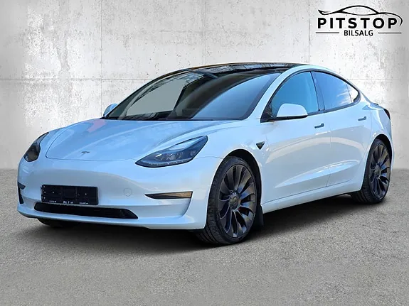 Tesla Model 3 2021 photo 2
