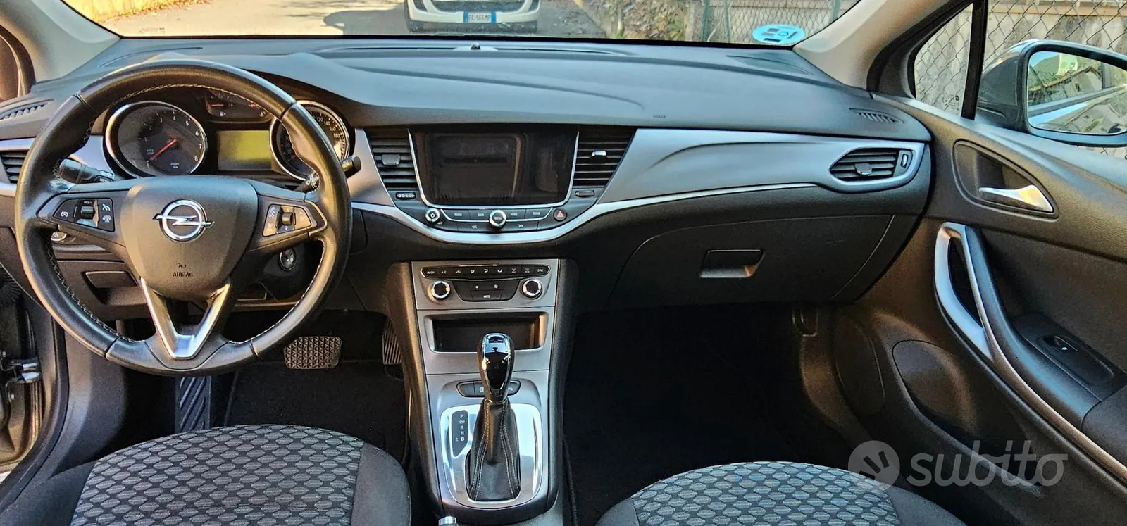 Opel Astra 2019 photo 5