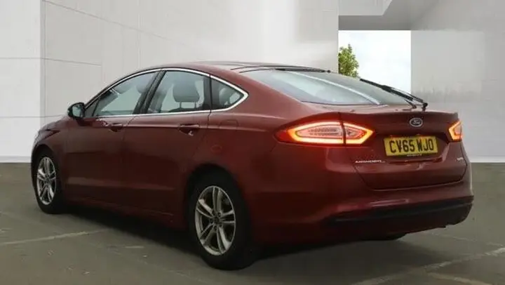 Ford Mondeo 2015 photo 3