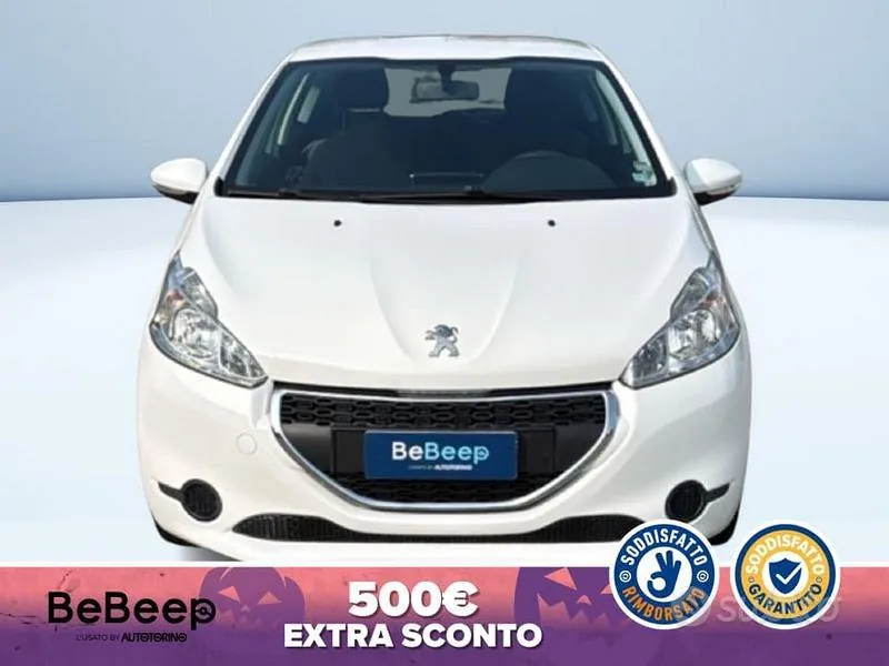 Peugeot 208 2015 photo 3