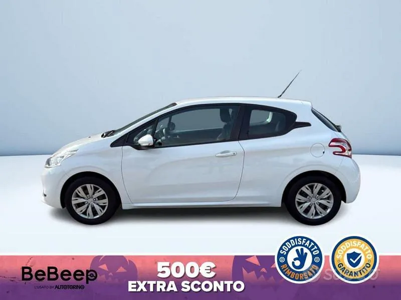 Peugeot 208 2015 photo 5
