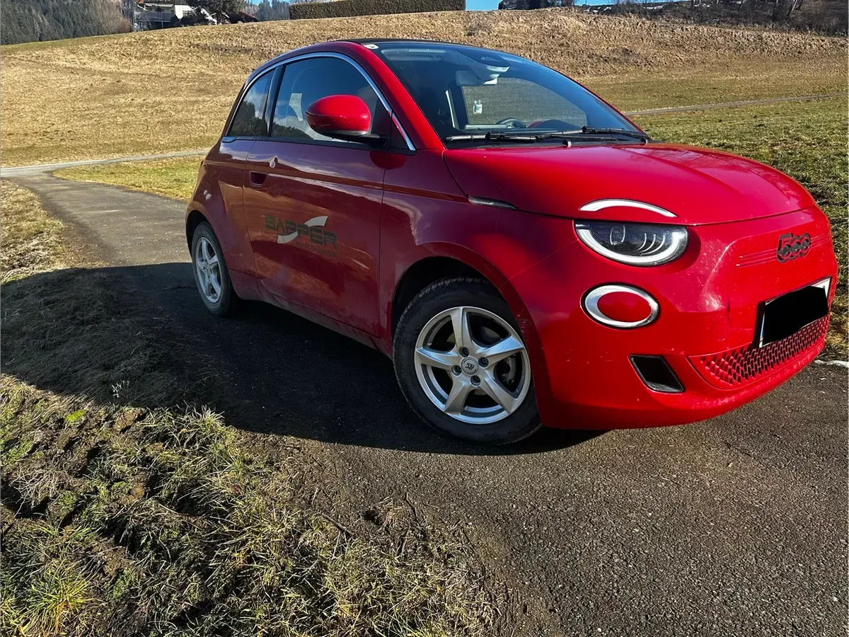Fiat 500E