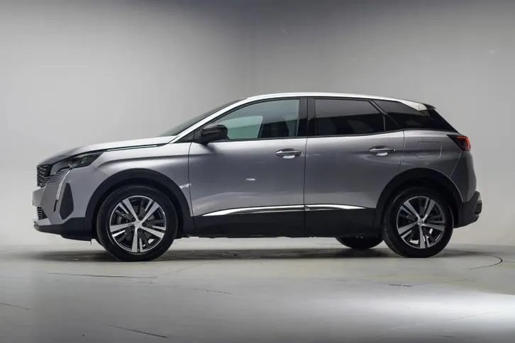 Peugeot 3008 2024 photo 2