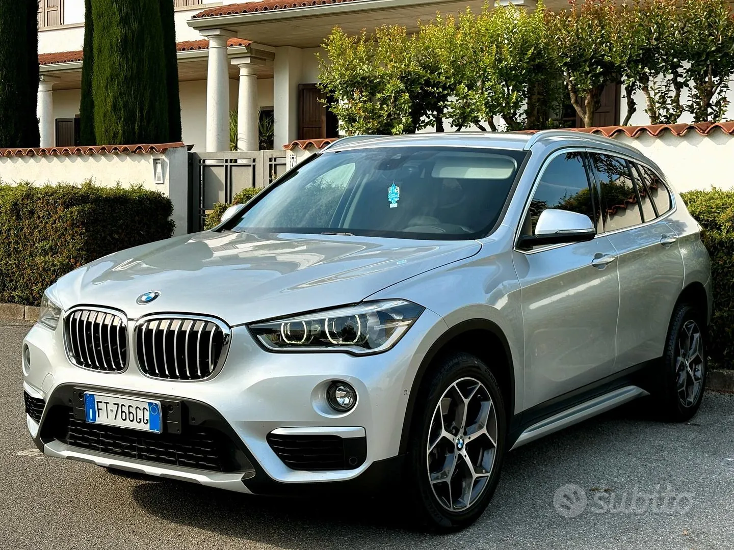 BMW X1 2018 photo 2