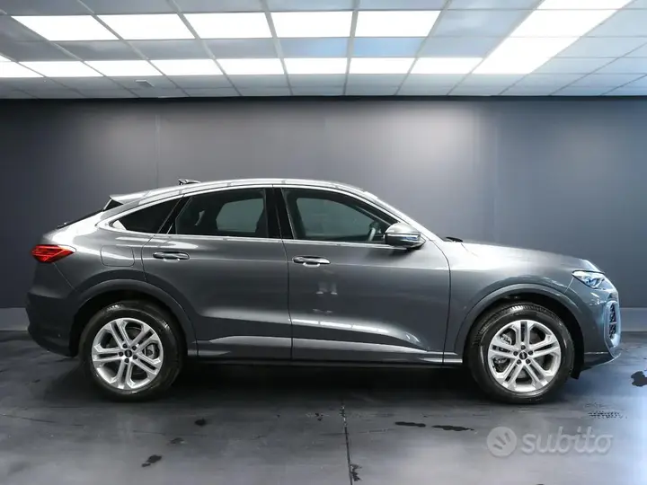 Audi Q5 2025 photo 5
