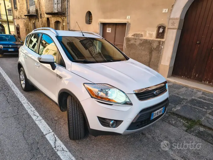 Ford Kuga 2010 photo 2