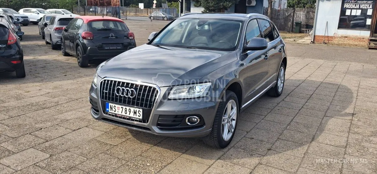 Audi Q5 2012 photo 5