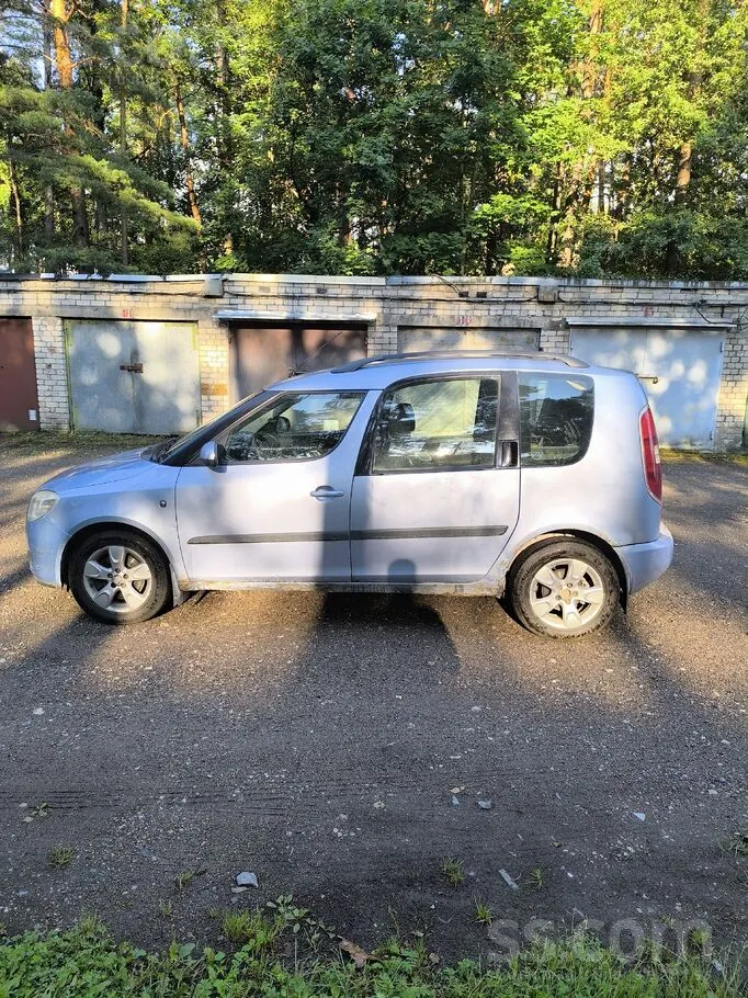 Skoda Roomster 2007 photo 4