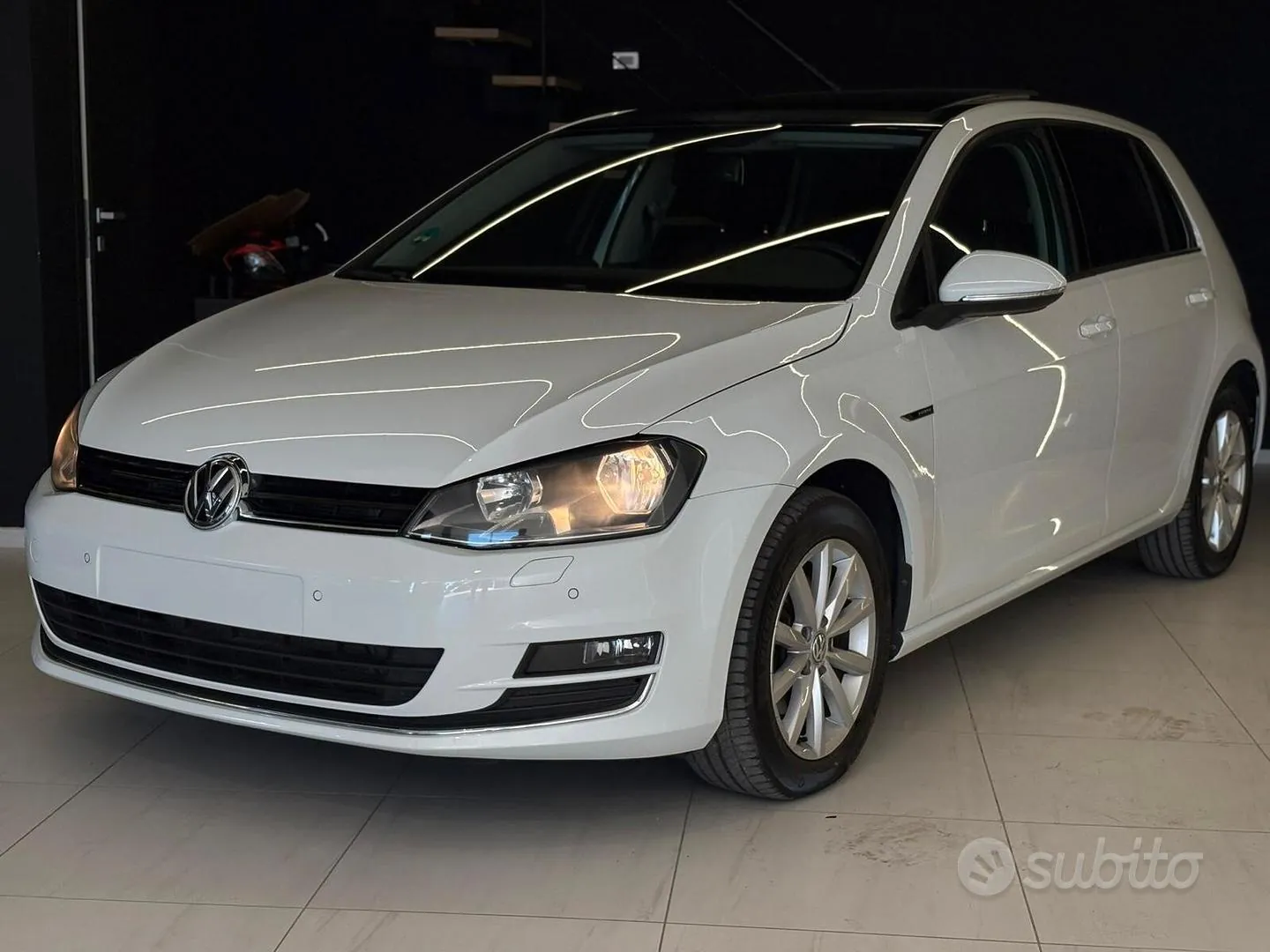 Volkswagen Golf 2015 photo 2