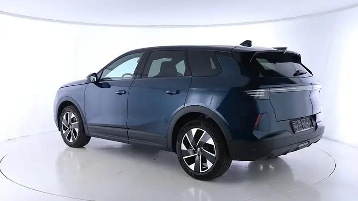Opel Grandland photo 3