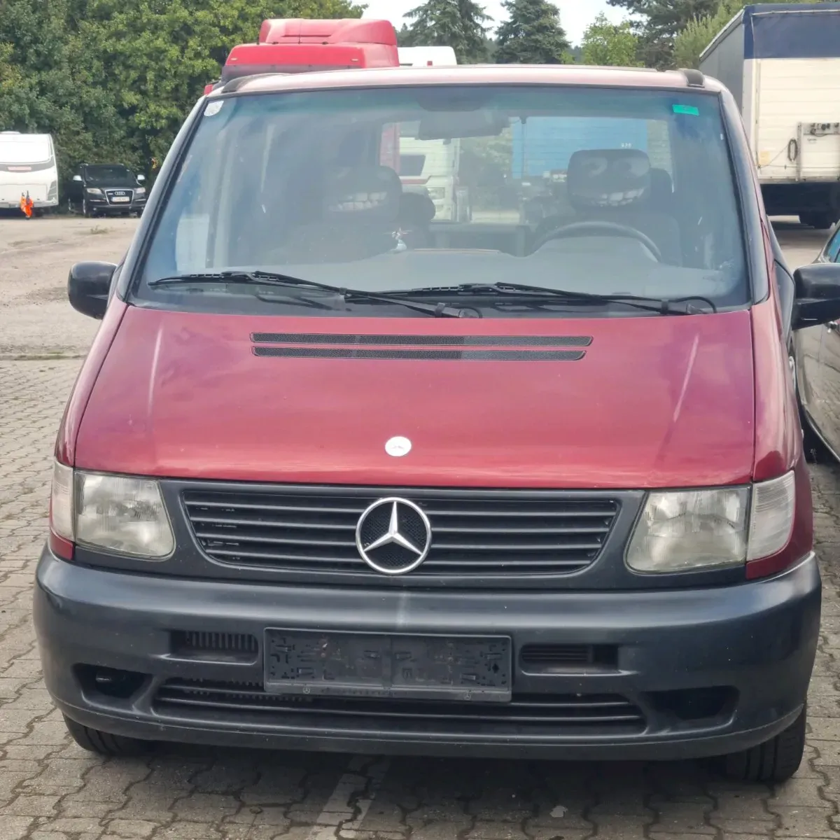 Mercedes-Benz V-Class