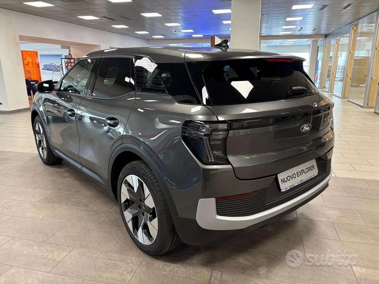 Ford Explorer 2024 photo 5
