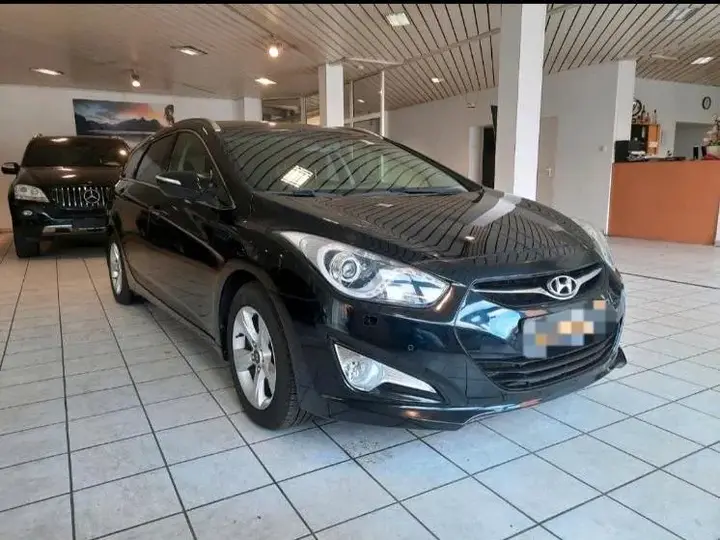 Hyundai I40