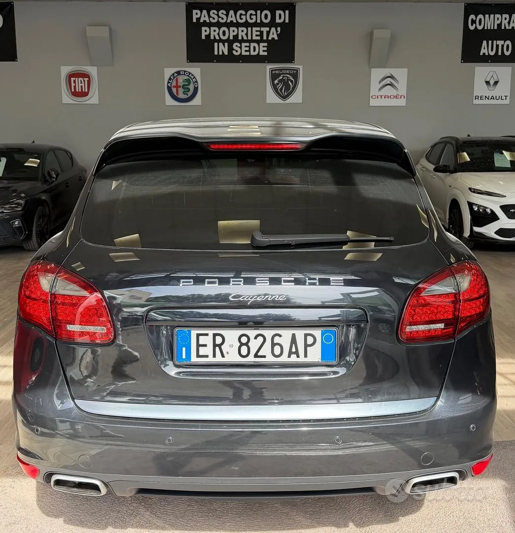 Porsche Cayenne 2013 photo 5