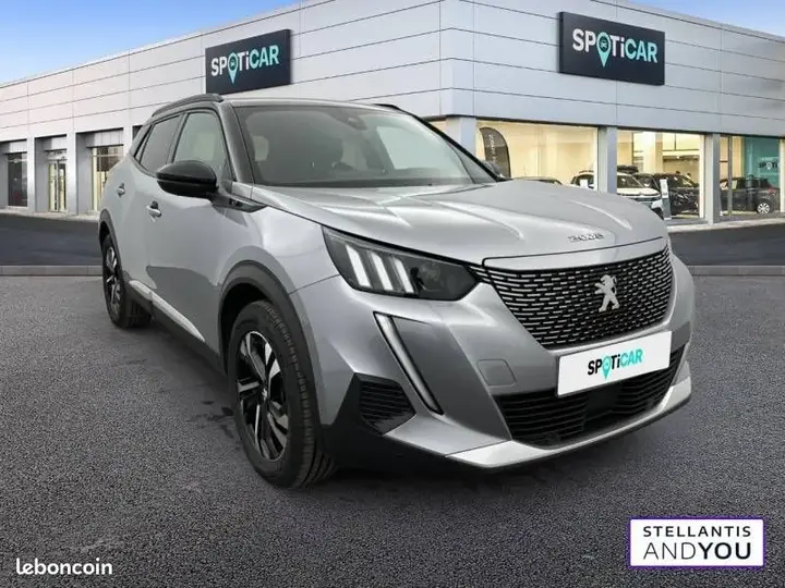 Peugeot 2008 2023 photo 3