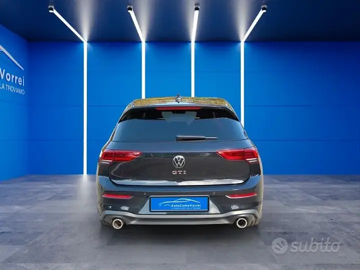 Volkswagen Golf 2022 photo 2