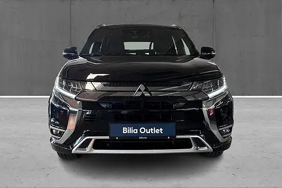 Mitsubishi Outlander 2020 photo 2