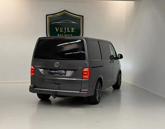 Volkswagen Transporter 2017 photo 3