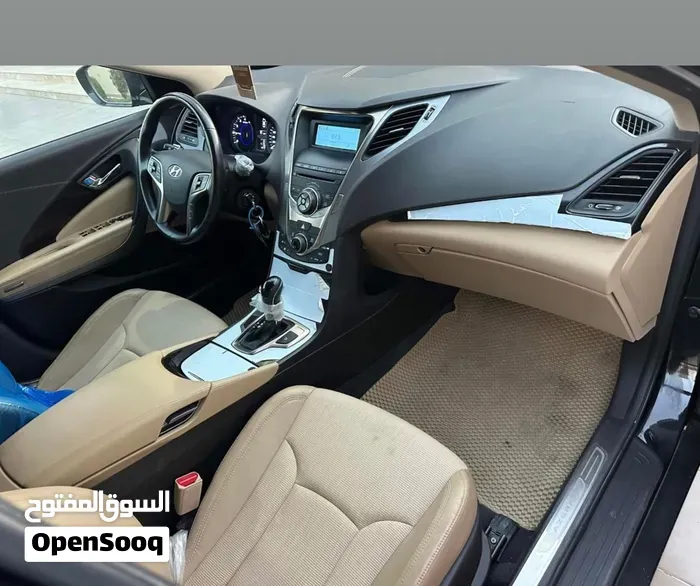 Hyundai Azera 2013 photo 2