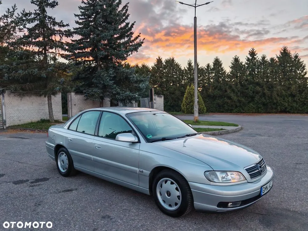 Opel Omega
