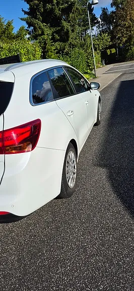 Kia Ceed 2015 photo 4