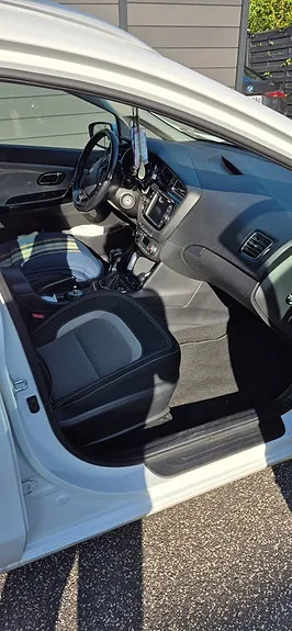 Kia Ceed 2015 photo 5