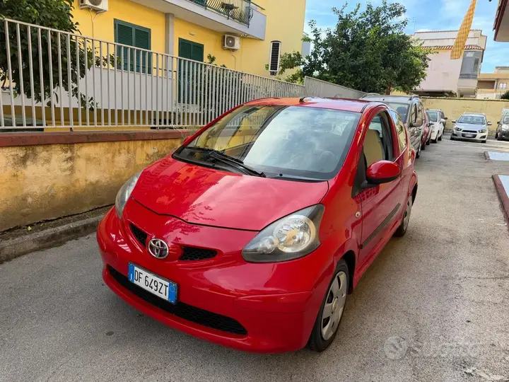 Toyota Aygo 2007 photo 2