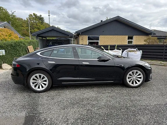 Tesla Model S 2020 photo 4