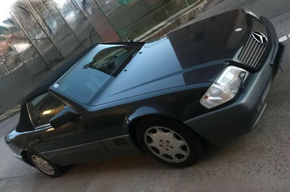 Mercedes-Benz Sl-Class 1991 photo 3