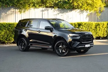 Isuzu Mu-X 2026 photo 2