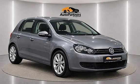 Volkswagen Golf I 2010 photo 2