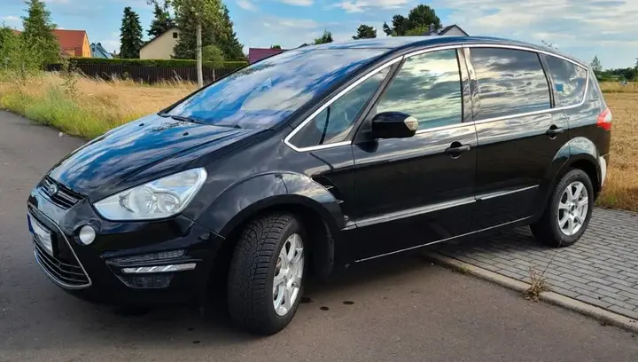 Ford S-Max