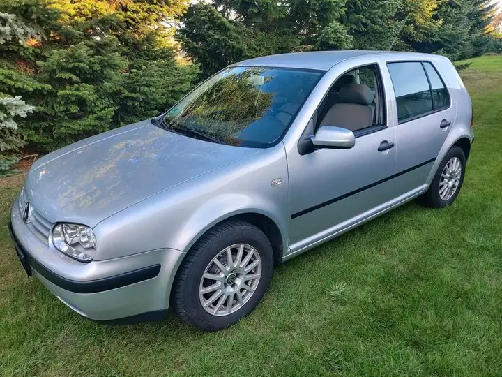 Volkswagen Golf 4