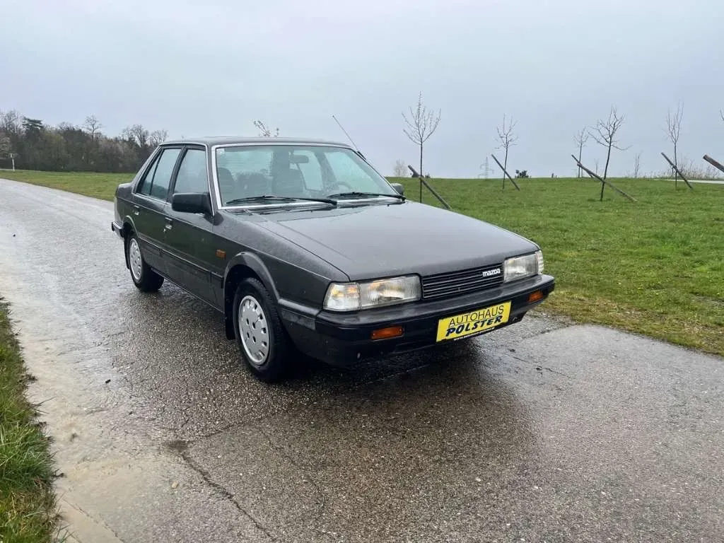 Mazda 626 1987 photo 3