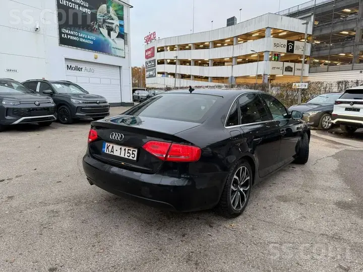 Audi A4 2010 photo 3