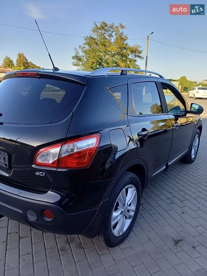 Nissan Qashqai 2012 photo 4