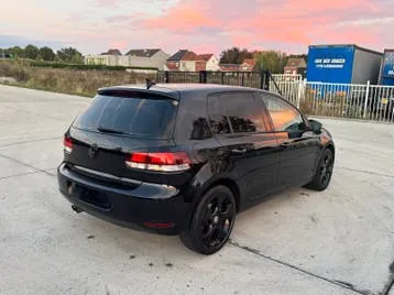 Volkswagen Golf 2009 photo 3