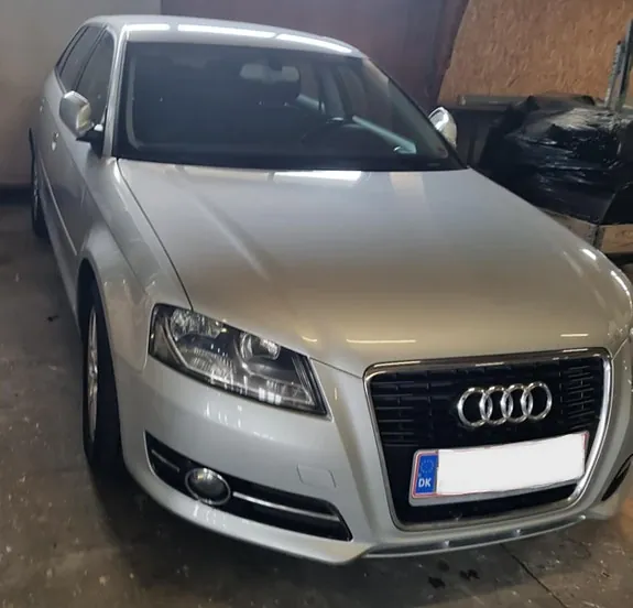 Audi A3 2012 photo 2