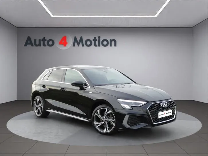 Audi A3 2024 photo 3