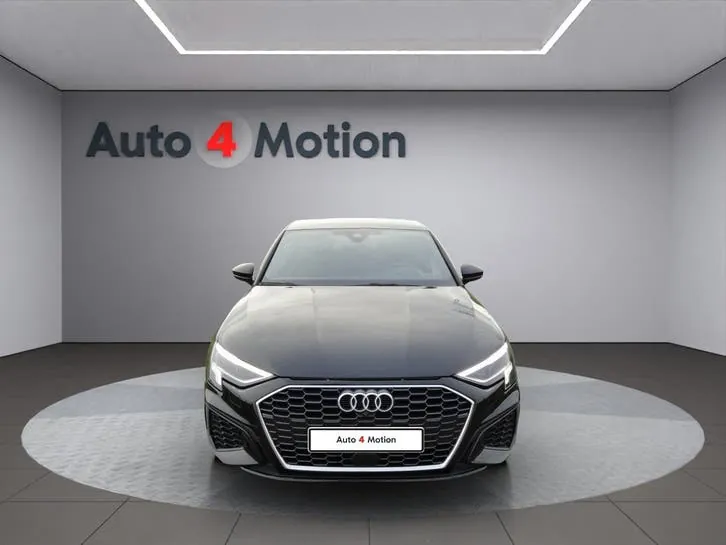 Audi A3 2024 photo 2
