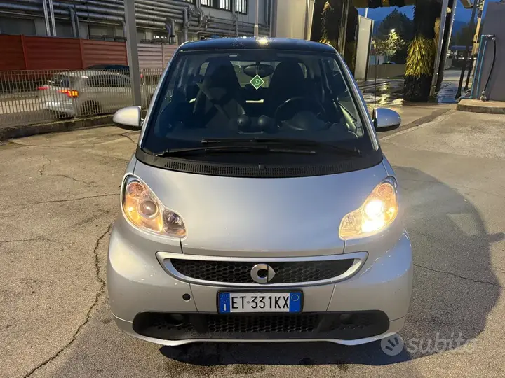 Smart Fortwo 2013 photo 2