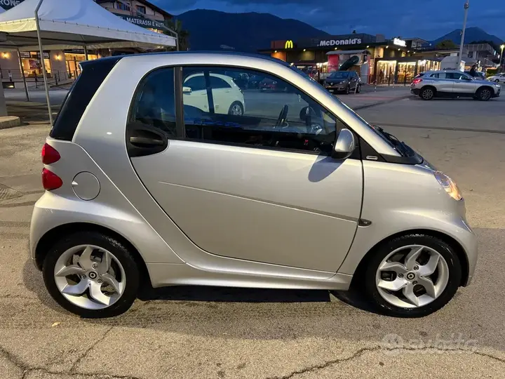 Smart Fortwo 2013 photo 4